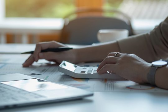 foroi forologia timologisi logistes